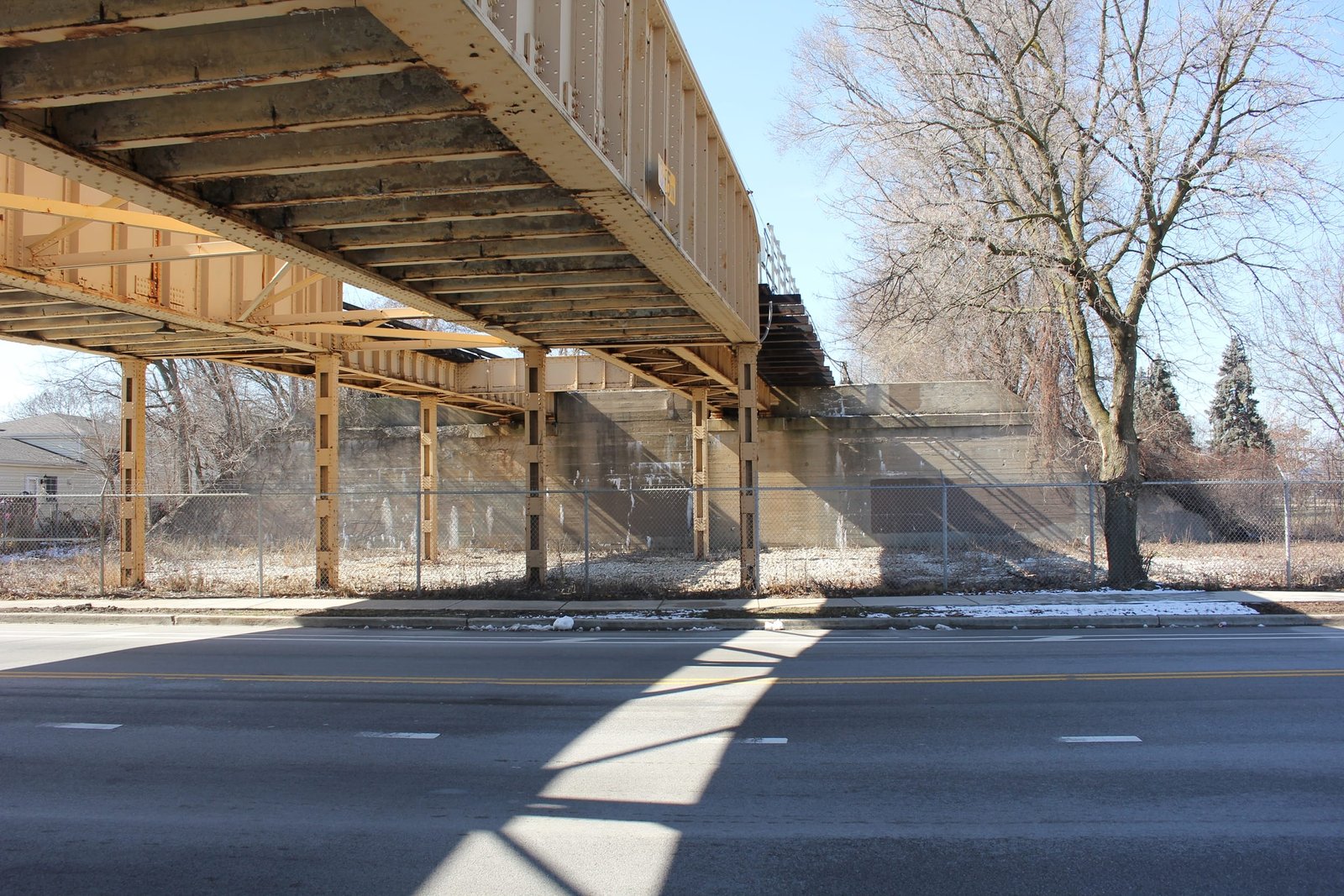 CTA Yellow Line - Dodge Avenue Bridge