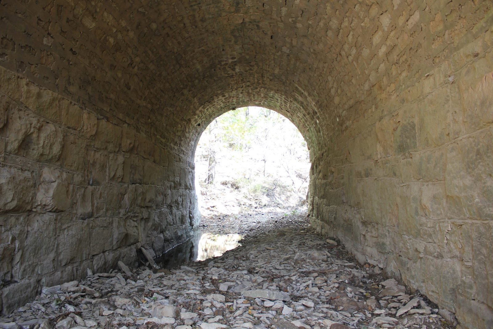 Road 11 Stone Arch