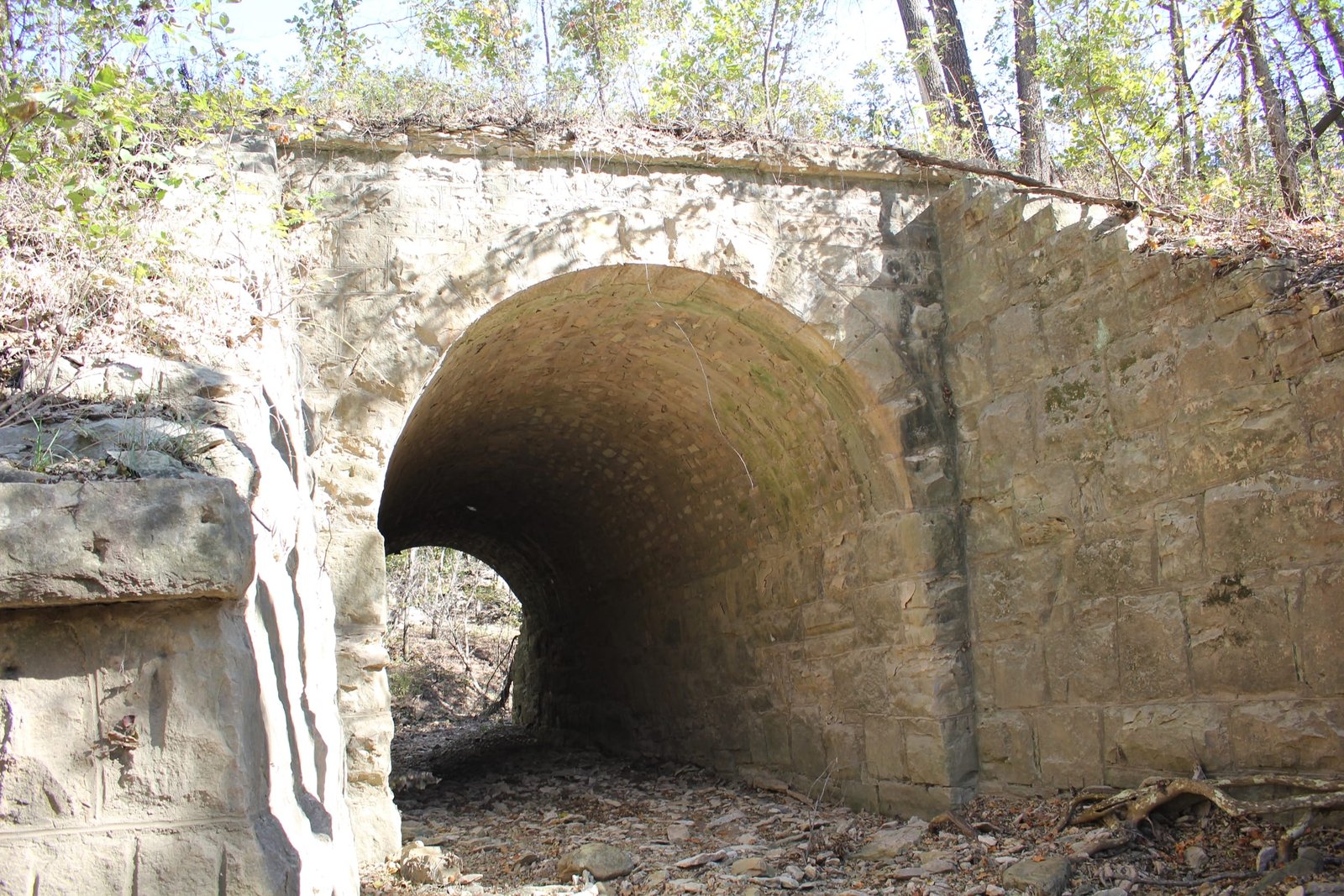 Road 11 Stone Arch