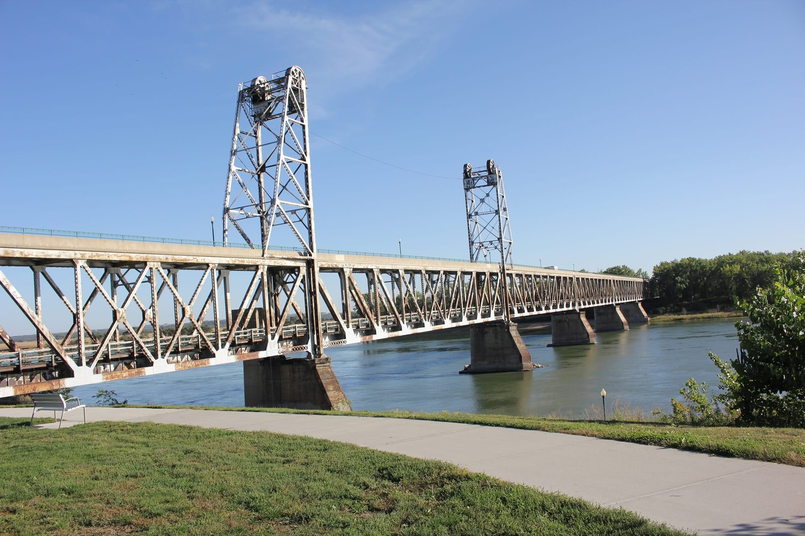 Meridian Bridge