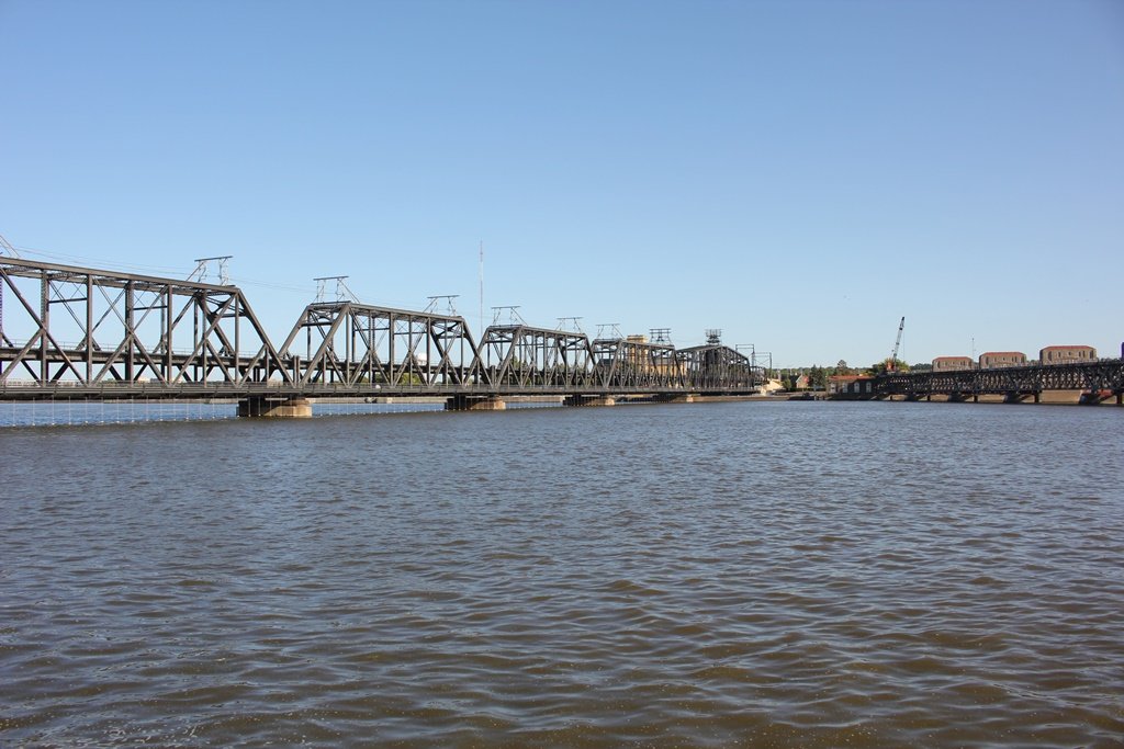 Government (Arsenal) Bridge