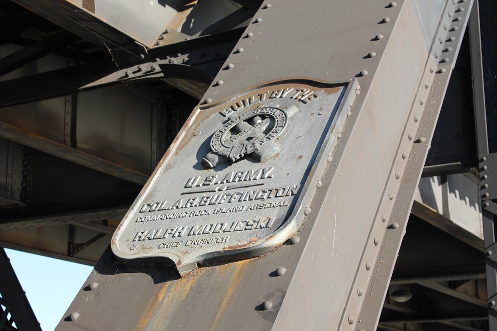 Government (Arsenal) Bridge