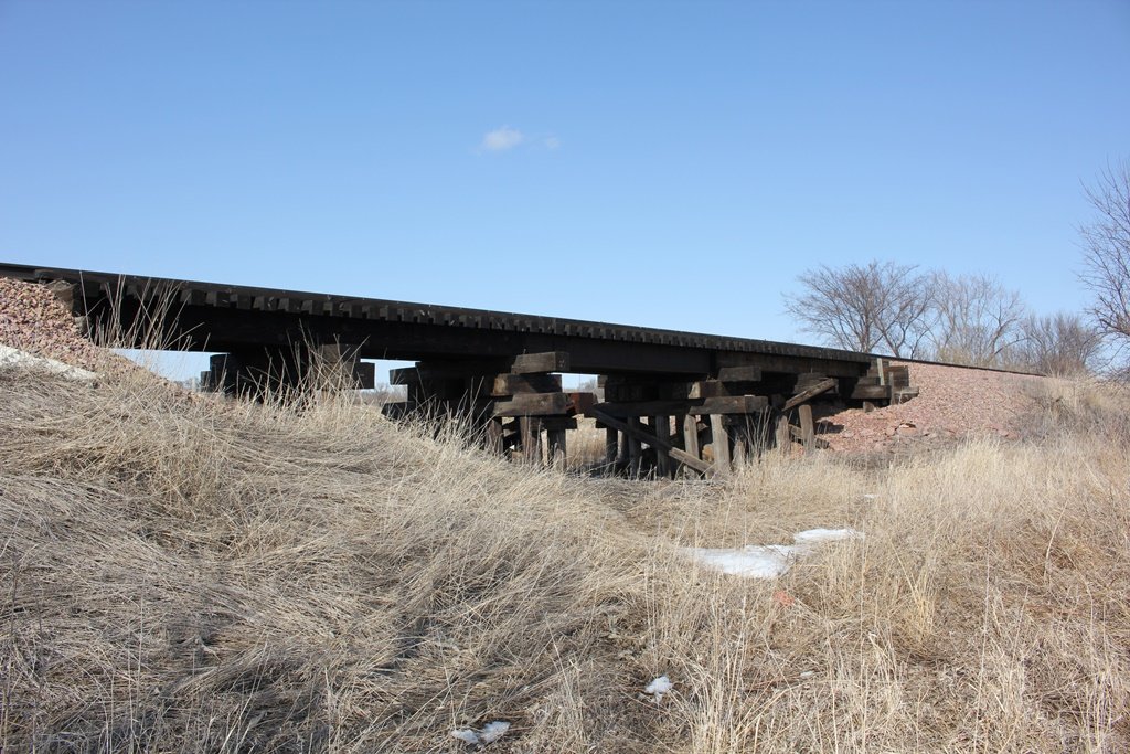 DM&E Bridge #528