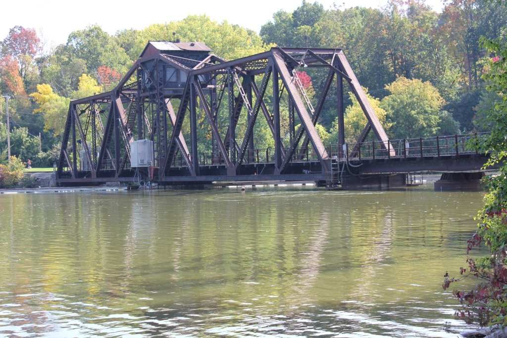 Appleton Swing Bridge