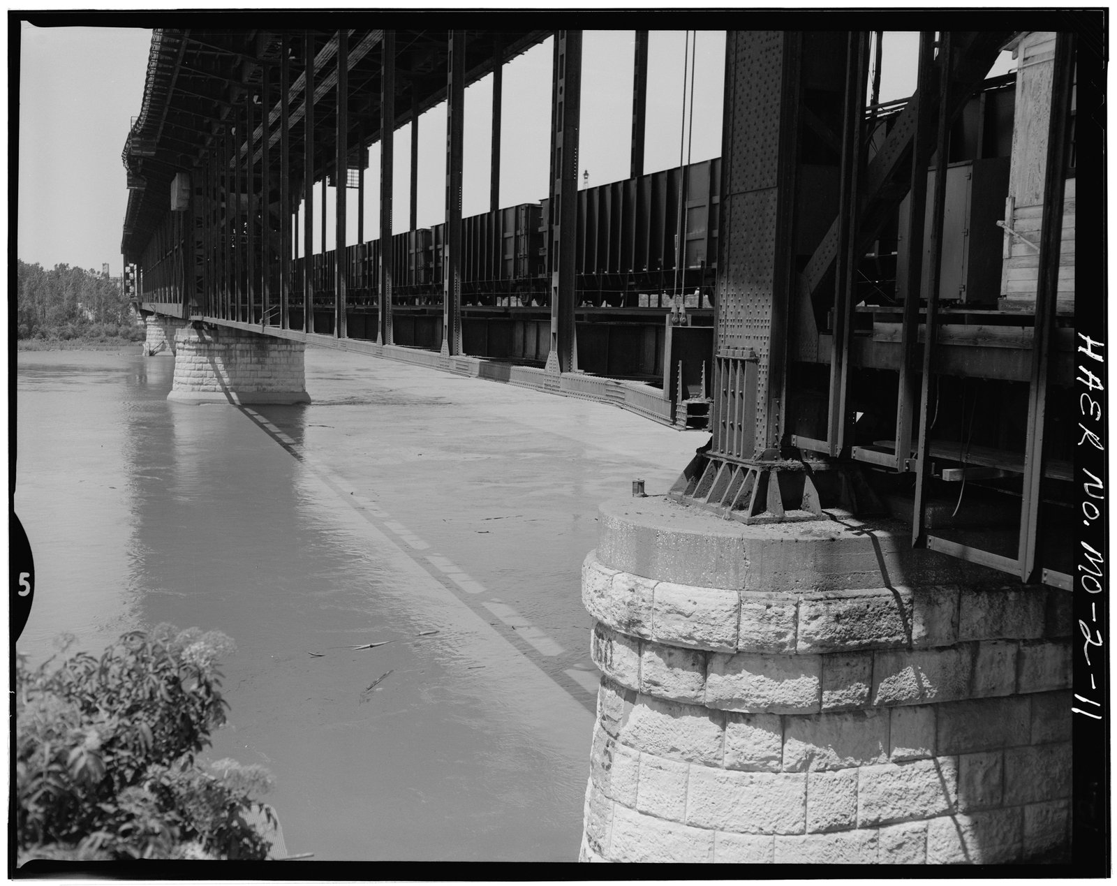Armour-Swift-Burlington (ASB) Bridge